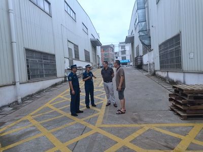 專業(yè)指導(dǎo)防患未“燃” 區(qū)消防救援工作組深入轄區(qū)“廠中廠”開展消防技術(shù)指導(dǎo)服務(wù)